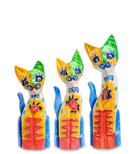 99-275 Фигурка "Кошка" н-р из трех 30,25,20 см (албезия, о.Бали)
