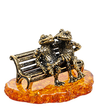 AM-1821 Фигурка "Лягушка на скамейке" (латунь, янтарь)