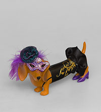 SK-17 Фигурка  такса "Карнавальная ночь"