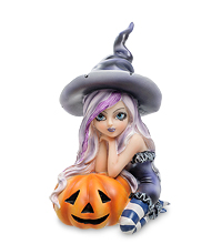 GA-58 Статуэтка "Девочка с тыквой"